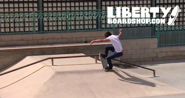 Liberty-Demo-Leo-Romero-y-Andrew-Reynolds