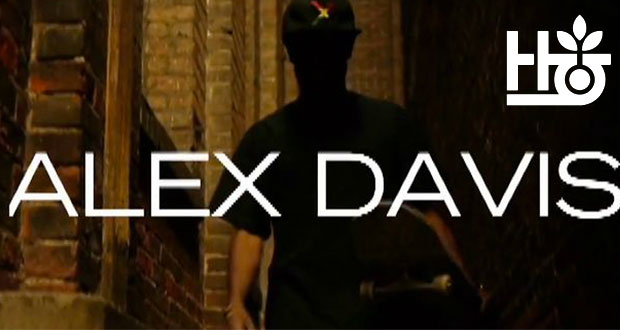 Alex-Davis-para-Habitat-Skateboards