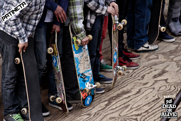 Pill-dead-or-alive-patineta-5