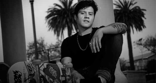 Skateshok--Bienvenido-a-la-Familia-Darwin-Sagredo