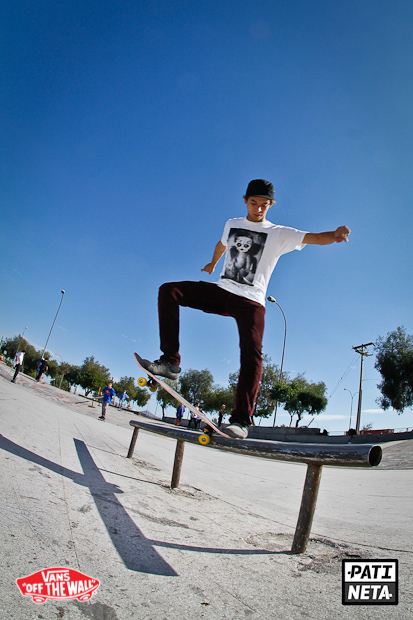 pateavans_bustafalso-3-2