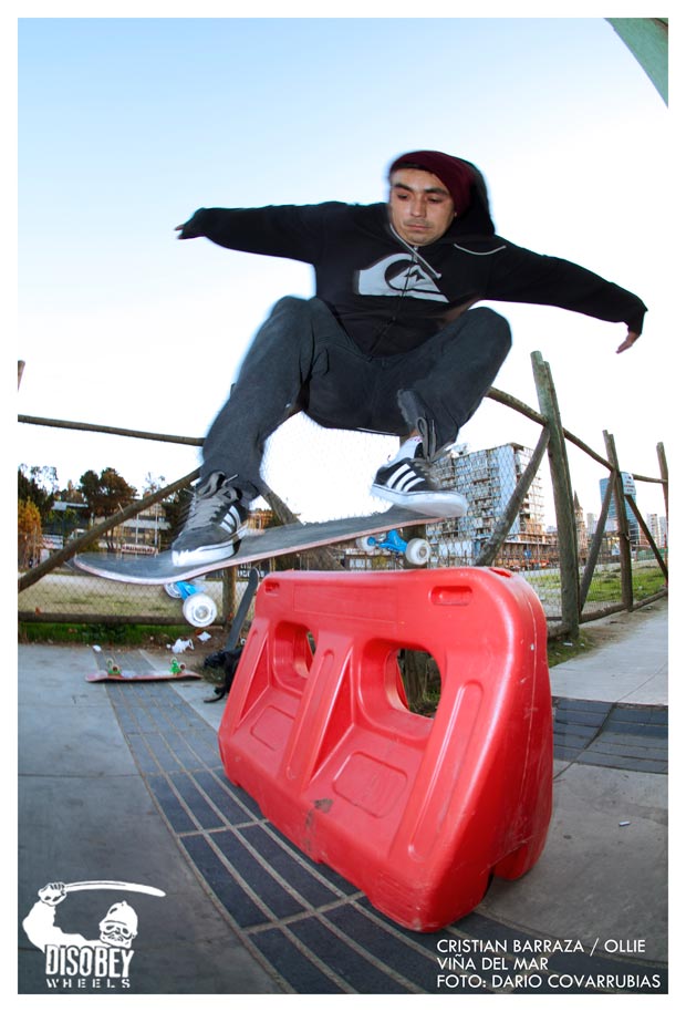 CRISTIAN-BARRAZA-OLLIE1