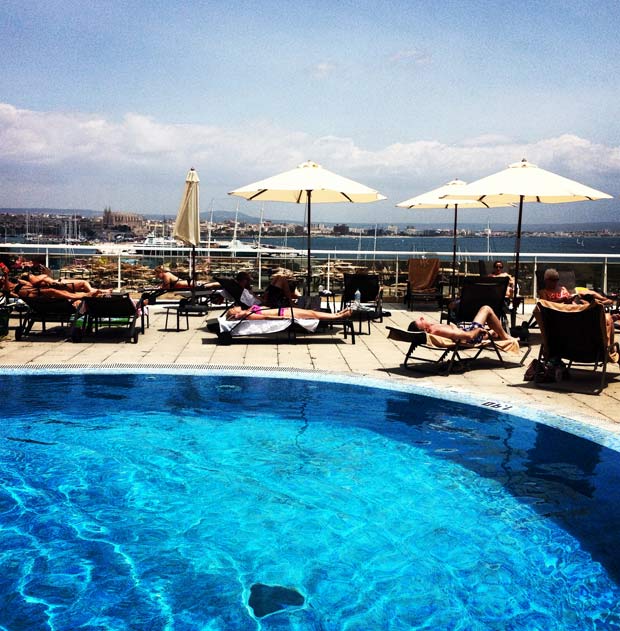 Mathias-Torres-por-Europa-Hotel