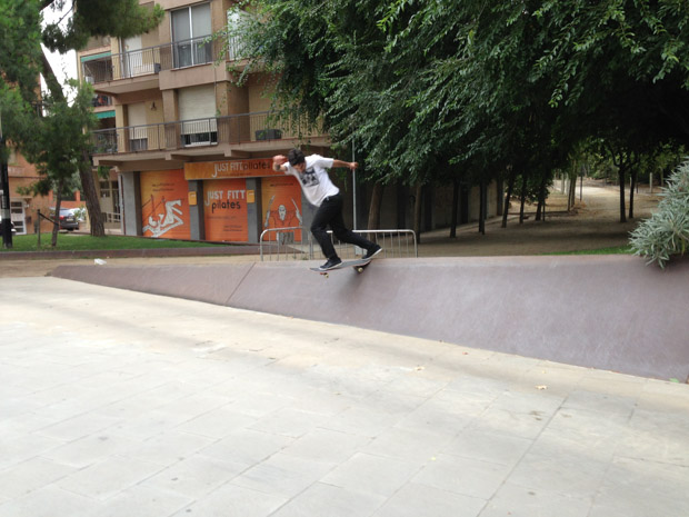 Barcelona Tepian-2