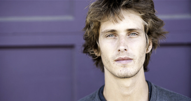 etnies-Proudly-Welcomes-Julian-Davidson