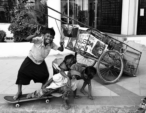 Carlos Johannes en Cambodia-2