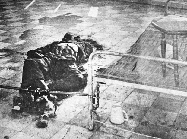 Carlos Johannes en Toul Sleng Museo del Genocidio-3