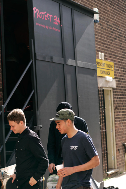 1-Kyron-and-the-crew-arrive-at-the-East-London-pop-up-park