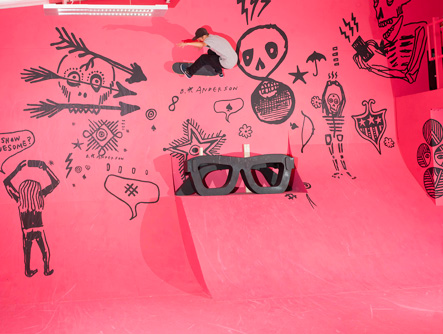 23-Oski-Hallberg-Frontside-wallride