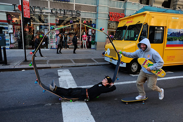 Brad-Cromer-es-PRO-para-Krooked-Skateboards6