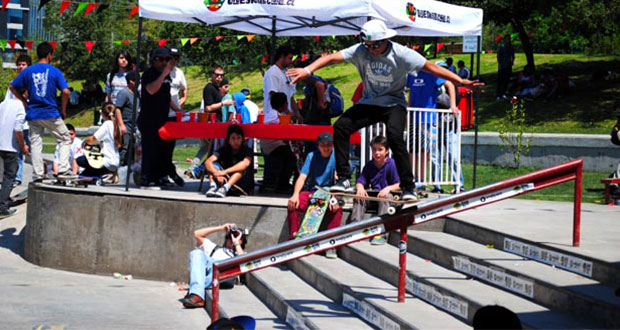 VIVE-SKATE-CHILE-Campeonato-Streetpark-Las-Condes-Foto