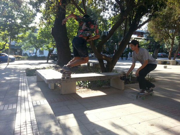 Adidas-Skateboarding-#3stripestour-Team-Chileno-y-Global-en-Santiago-7