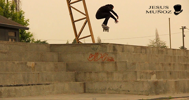 Alvarie-Skateboarding-Jesus-Muñoz-Promodel