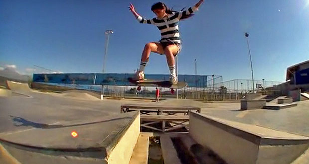 Valentina-Cobos-Skateparks-Santiago