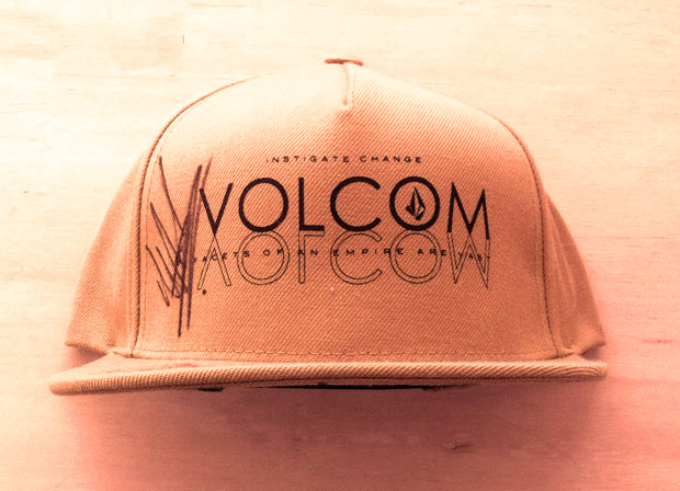 gorro-firmado-volcom-1