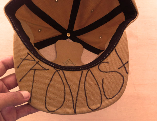 gorro-firmado-volcom-3
