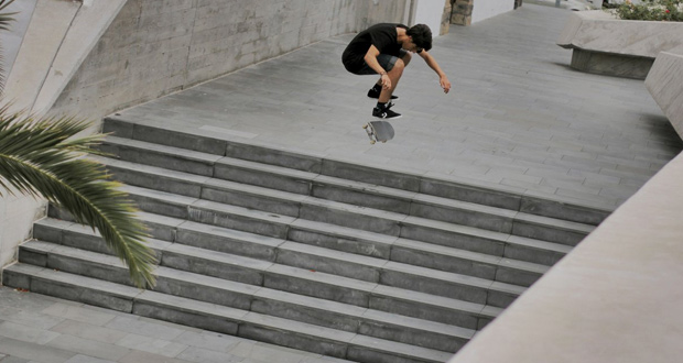 CARLOS-CARDEÑOSA--REDBULL-CHECKOUT