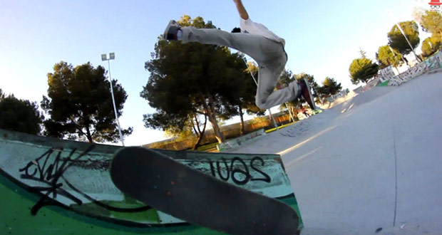 Unknown-vídeo-vol-1-SKATEBOARDING-Teaser-#-1---Patineta