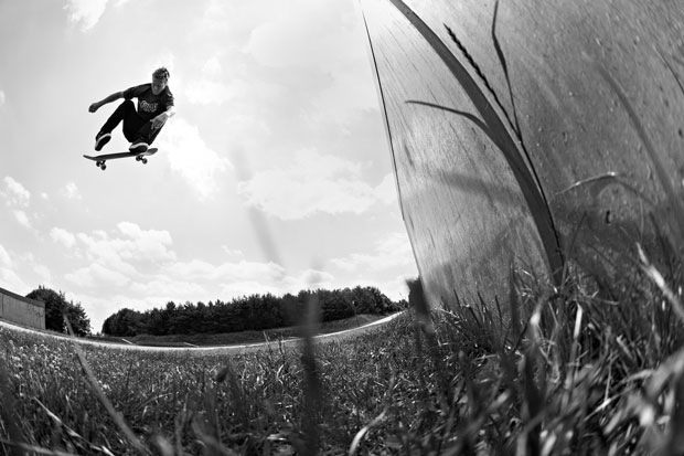 Flip-Skateboards--European-Skate-Tour-Red-Bull-Arto-Saari-Fotos-12