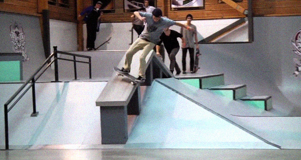 Braulio-Sagas---Farn-High-2014-(-Paris-)-patineta