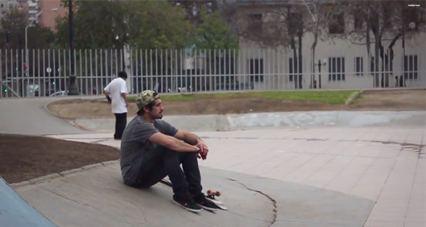 Cafprod--sesiones-en-bruto---Diego-Rojas-patineta