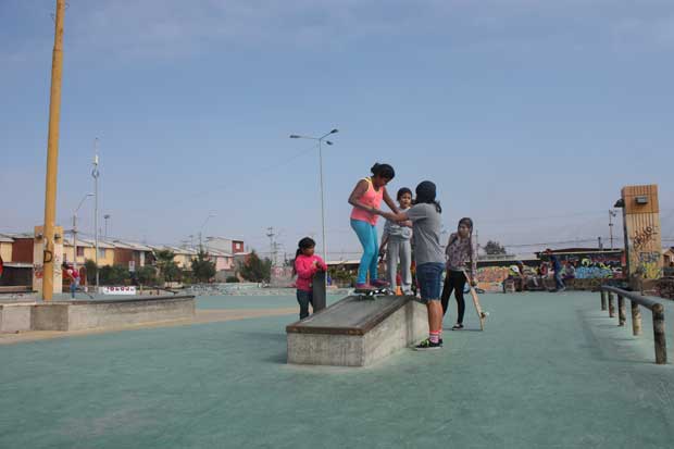 Escuela-de-skate-Mejillones-en-imágenes---patineta18