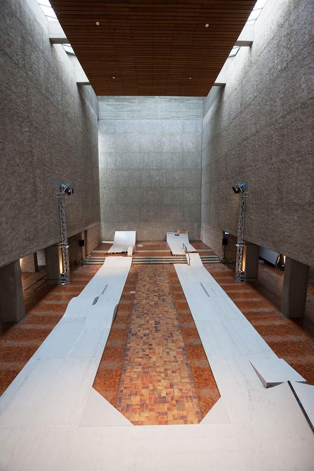 St_Agnes_interior_Grey_Levis_Marcel_Veldman-620x930