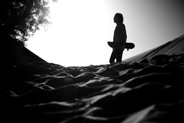 Redbull-skateboarding--Patinar-en-el-desierto-Fotos-patineta-5