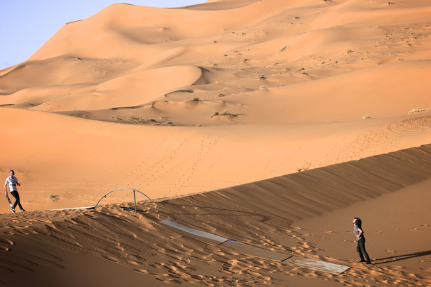 Redbull-skateboarding--Patinar-en-el-desierto-Fotos-patineta8