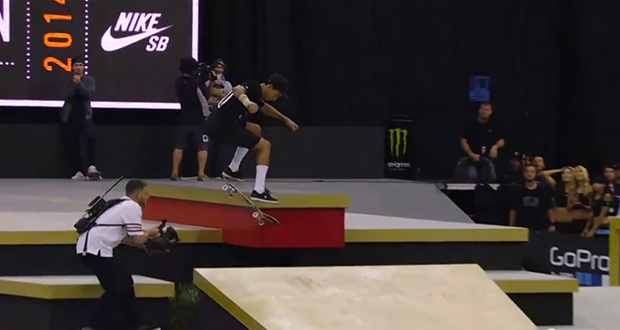 Street-League-Skateboarding-Super-Crown-2014--Nyjah-Huston-gana-en-el-último-truco