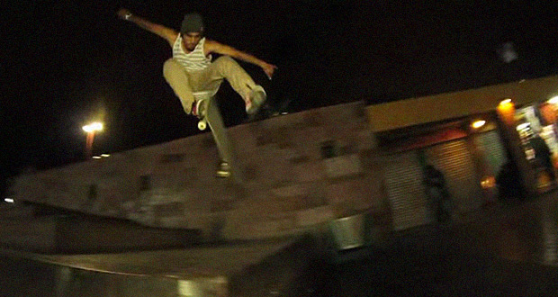 Merkén-Skateboards--Axel-Cortes