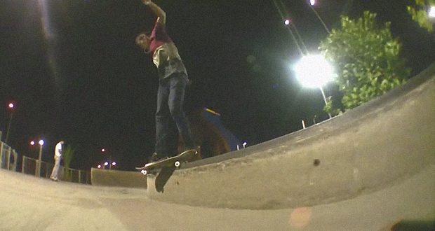 New--Face-Skateboards--Pista-Septiembre