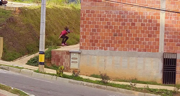 Pez-Verde-Sb--De-la-Oscuridad-Skateboarding