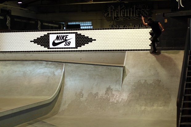 juancarlosalistenosebluntskateparkshelter