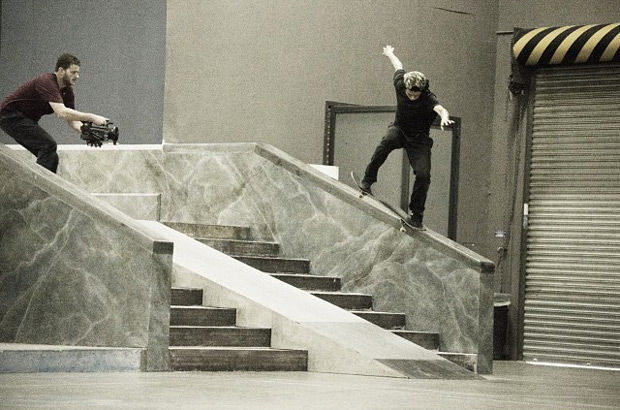 The-Berrics-Run-&-Gun-2014--Trevor-Colden-interior-patineta