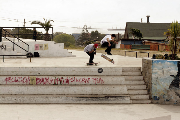 Justice-Skateboards--Alonso-Moya-Pro-Model-2014-interior-4