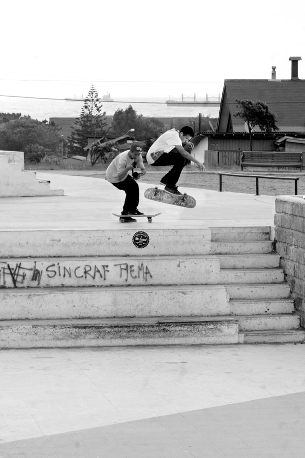 Justice-Skateboards--Alonso-Moya-Pro-Model-2014-interiorr-1