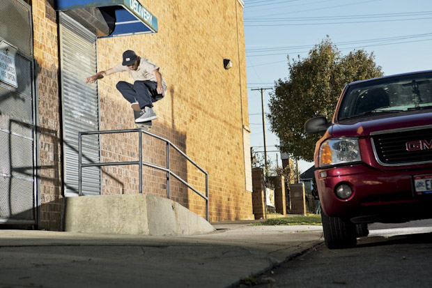 008-AaronHerrington_CrookPopOver_Coulthard-840x560