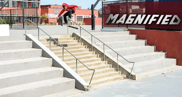 Magnified-Chris-joslin