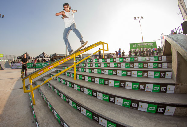 Ivan perez - frontside lipslide