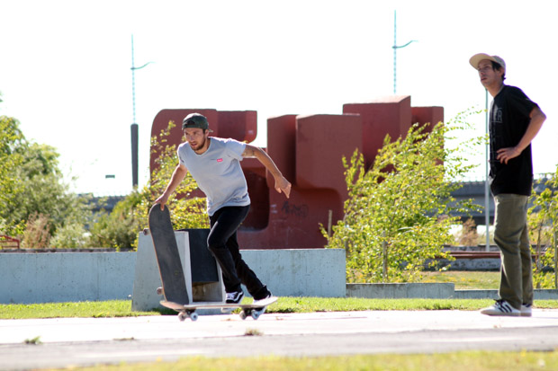 GUTTER Skateboards- DIAS DE CALLE-13