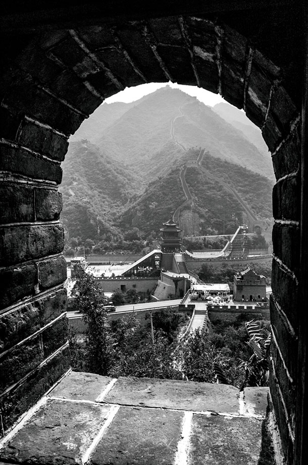 No-Olvidar-10-años-del-salto-de-Danny-Way-sobre-la-Muralla-China1