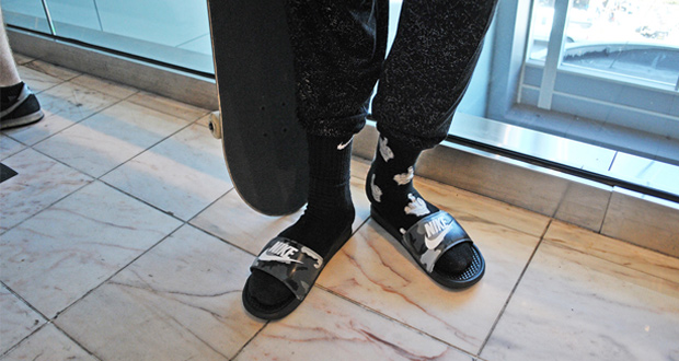 Patinando-unas-Sandalias---Jenkem-Mag
