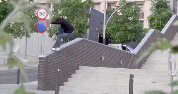 Nike-SB-Chronicles,-Vol.-2--Extras-Daryl-Angel