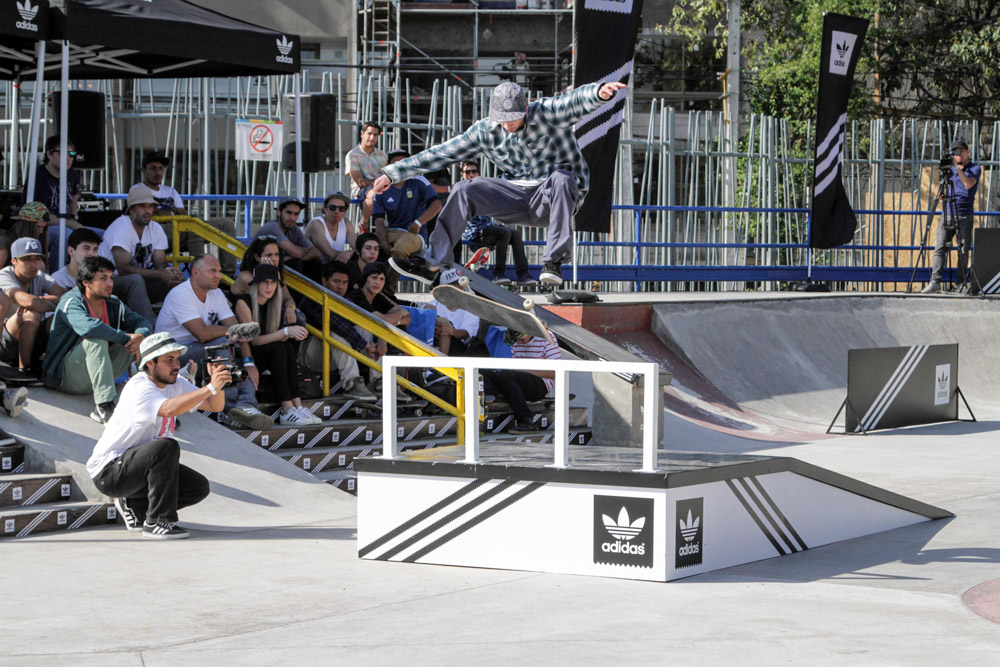 Rodrigo-Moreno,-Sw-flip-Fs