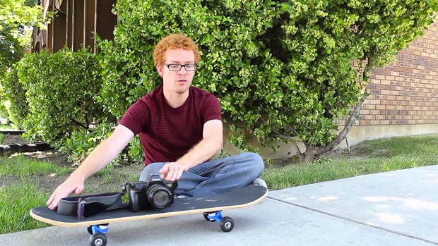 usos-externos-de-la-tabla-de-skate-dolly-diy-poor-skateboarding