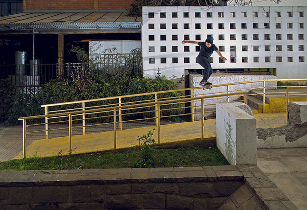 rodrigo-escobar-fs-boardslide-ang-foto