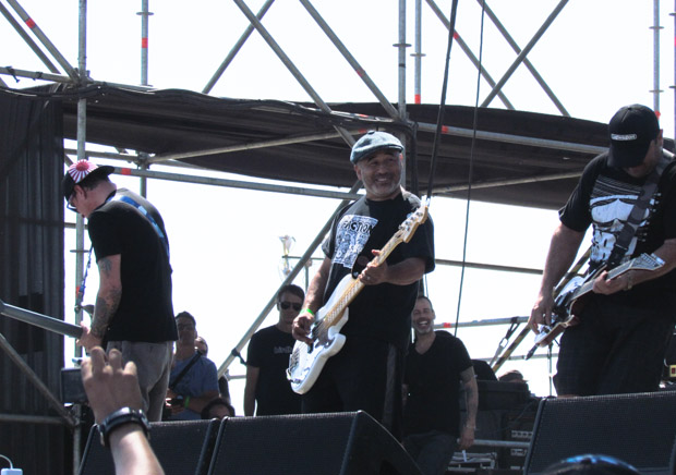 steve caballero tocando