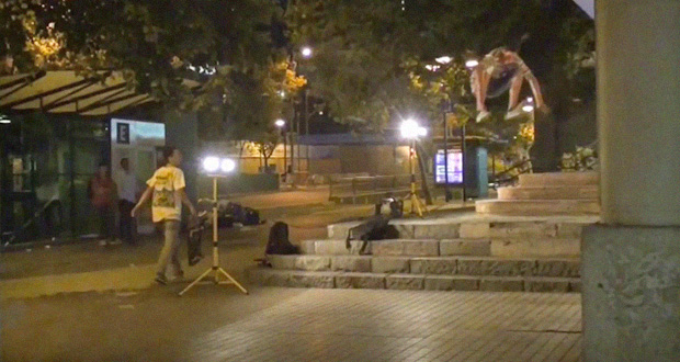 Cristian-Fuentes---Skate-video-Recoleta-–-HDRFAZ-–-2013