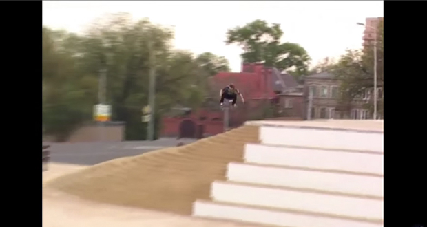 No-solo-Jaws-se-ha-tirado-25-escalones---Maksim-Kruglov